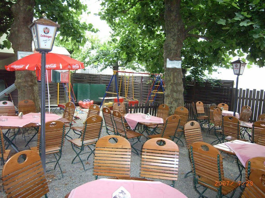 Gasthof Rebstock 3*