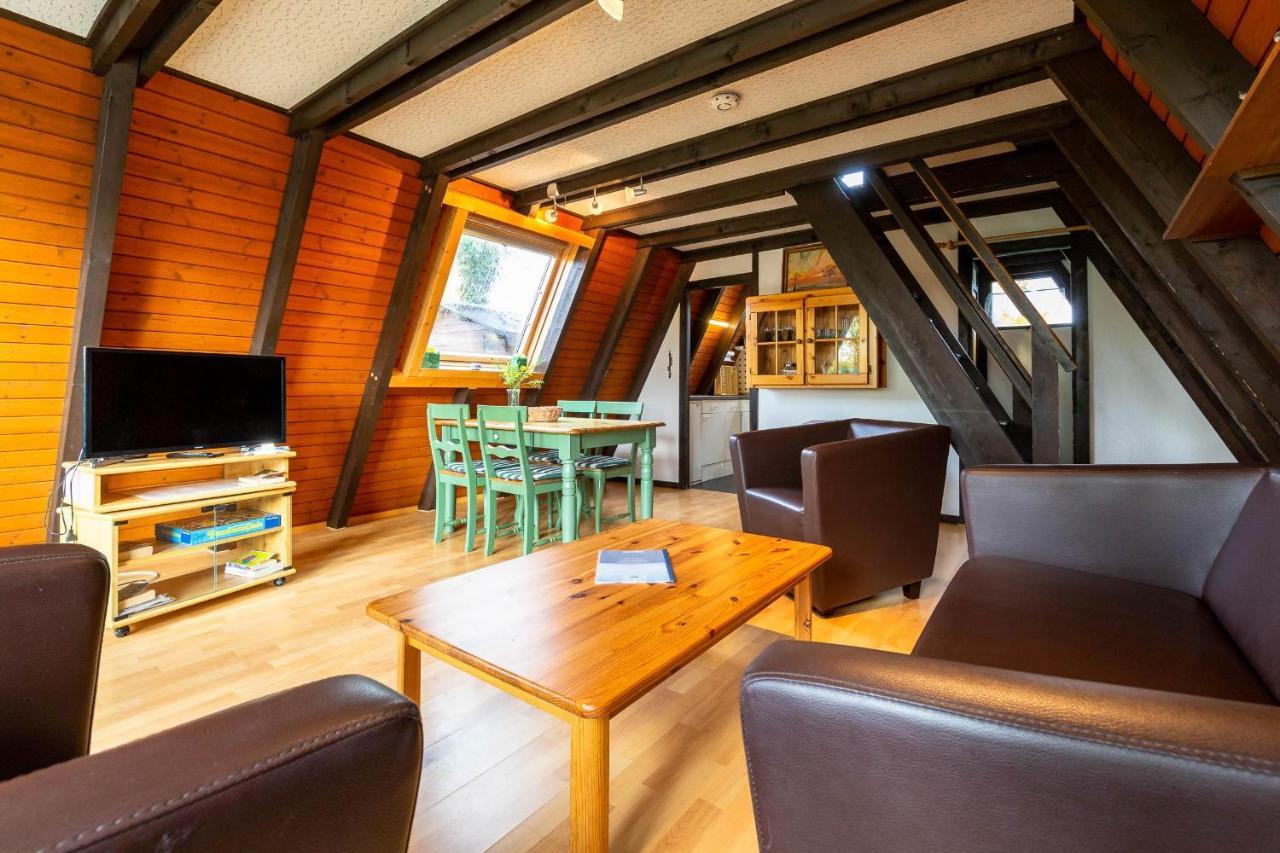 Holiday home Ferienwohnpark Nurdachhaus Typ 7 Nd 33 Immenstaad am Bodensee