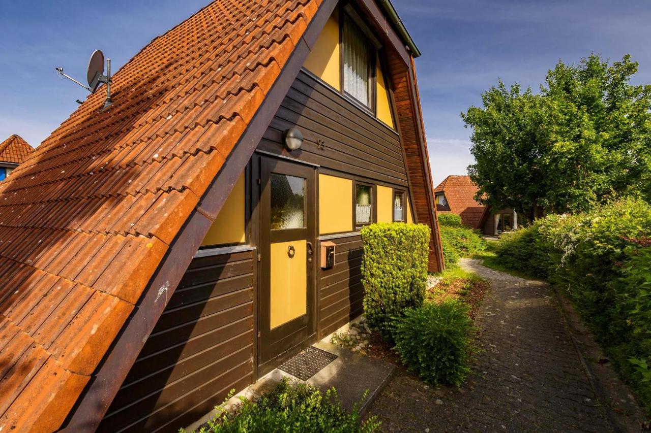 Holiday home Ferienwohnpark Nurdachhaus Typ 8 Ndt 093 Immenstaad am Bodensee
