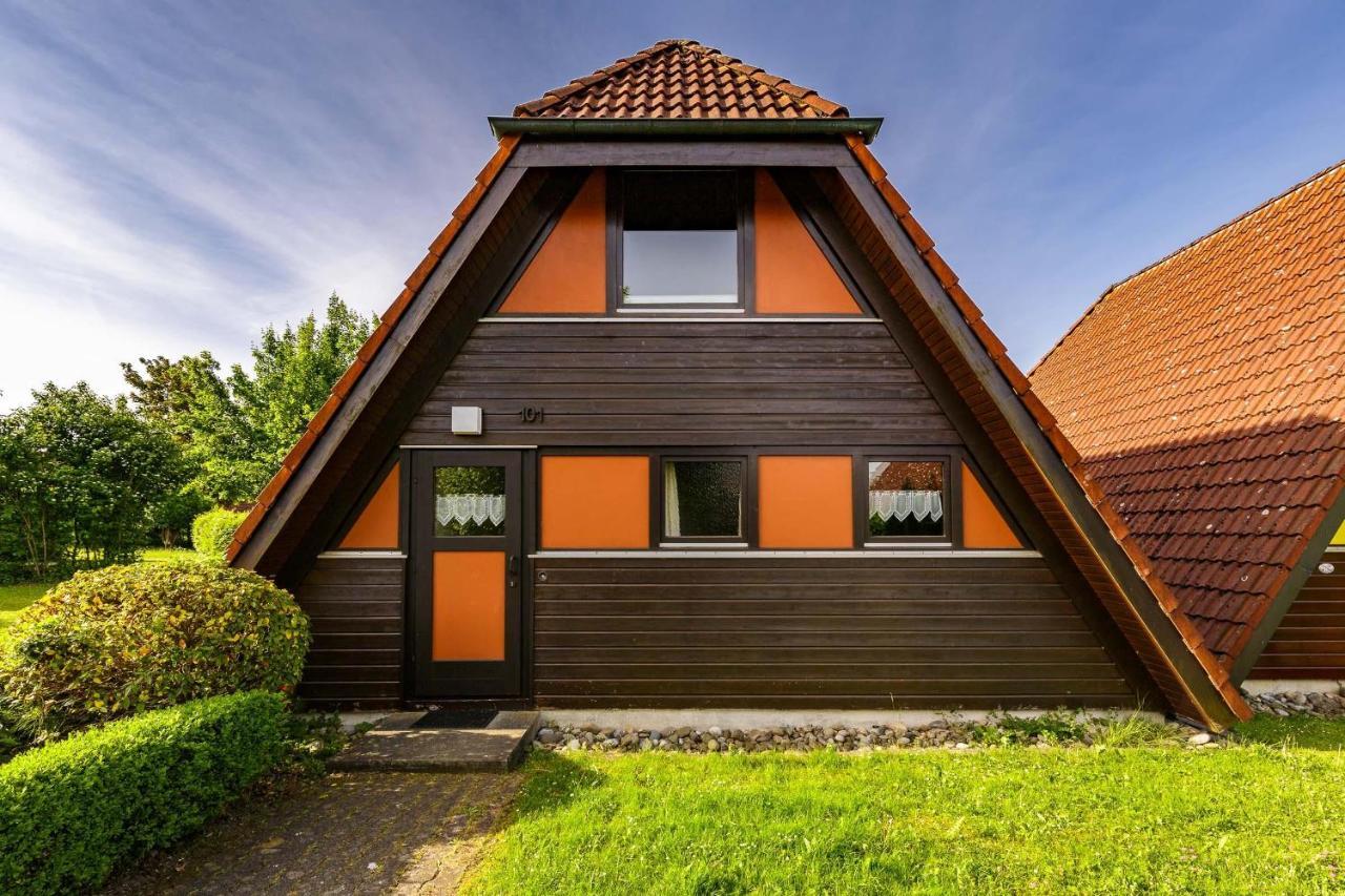 Holiday home Ferienwohnpark Nurdachhaus Typ 8 Ndt 101 Immenstaad am Bodensee