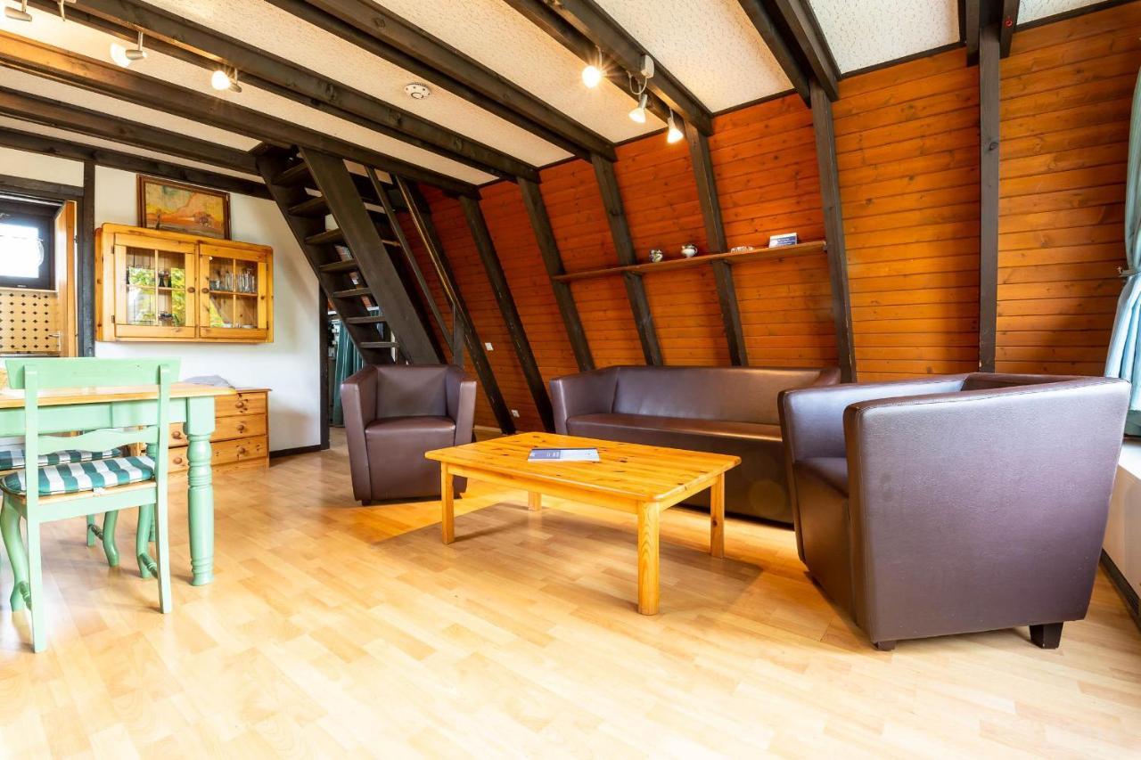 Ferienwohnpark Nurdachhaus Typ 7 Nd 33 Immenstaad am Bodensee