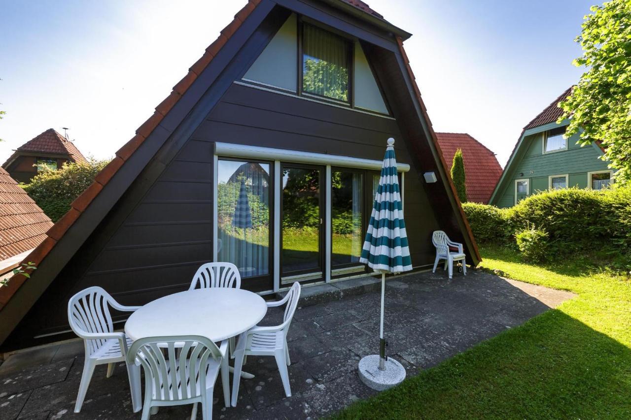 Ferienwohnpark Nurdachhaus Typ 8 Ndt 032 * Immenstaad am Bodensee