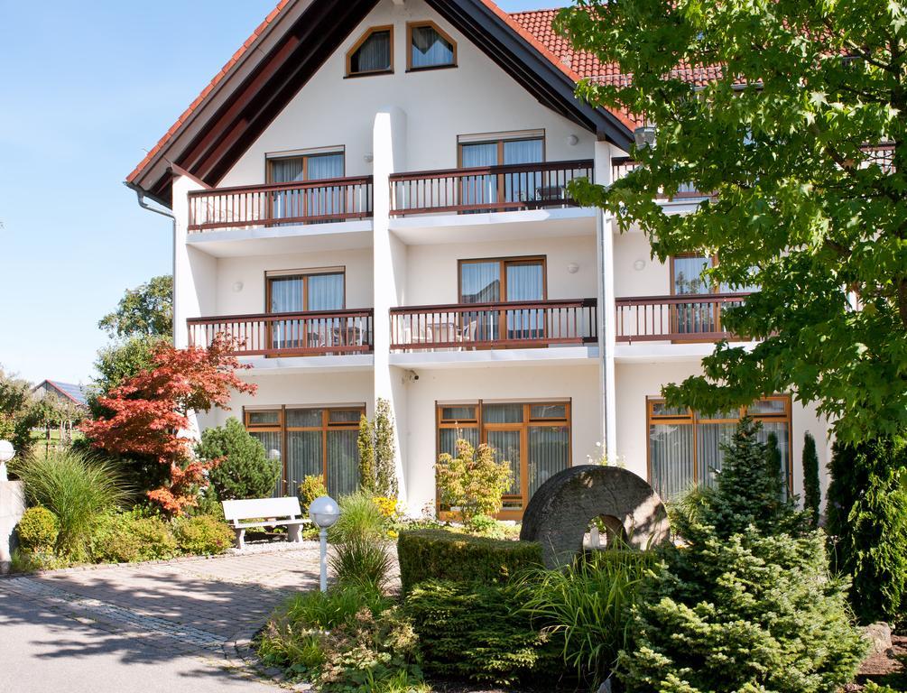 Waldhorn Hotel