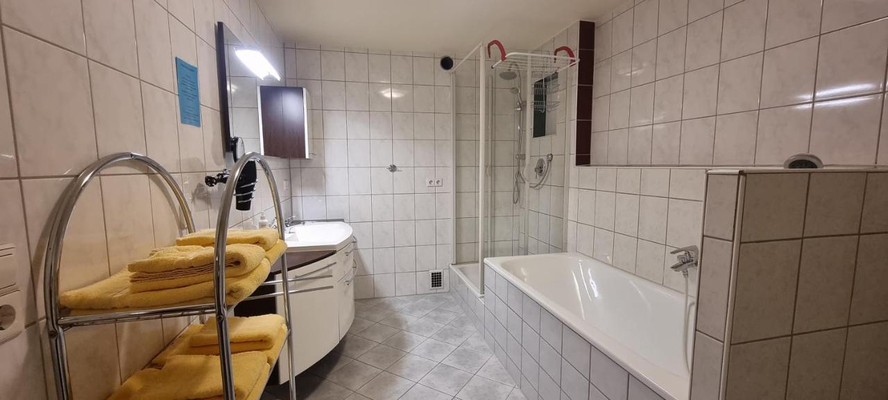 Guest house Seehalde 2*