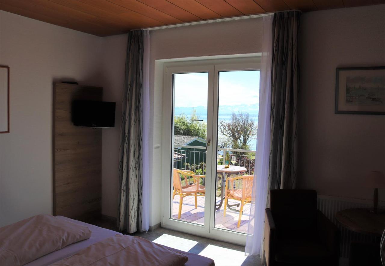 Strandhaus Guest house *