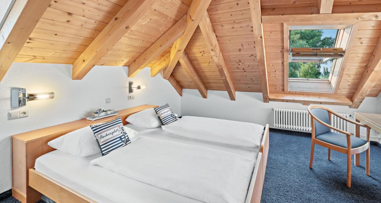 Schiff Hotel 3*