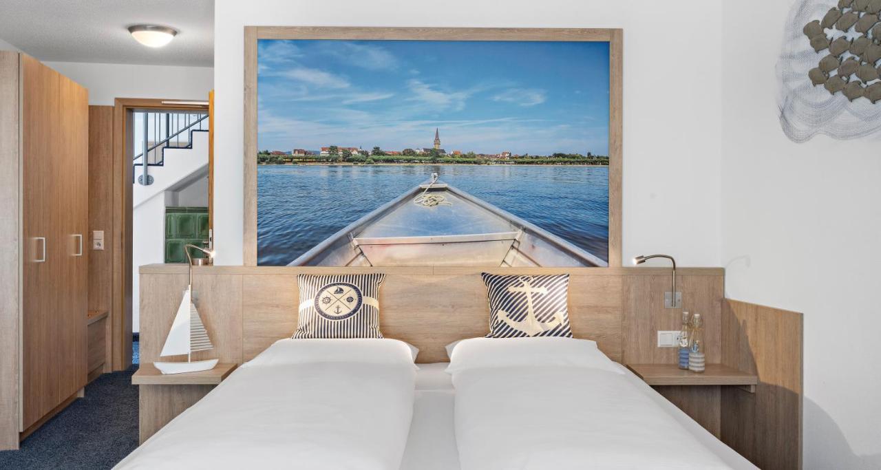 Schiff 3* Moos (Baden-Wurttemberg)