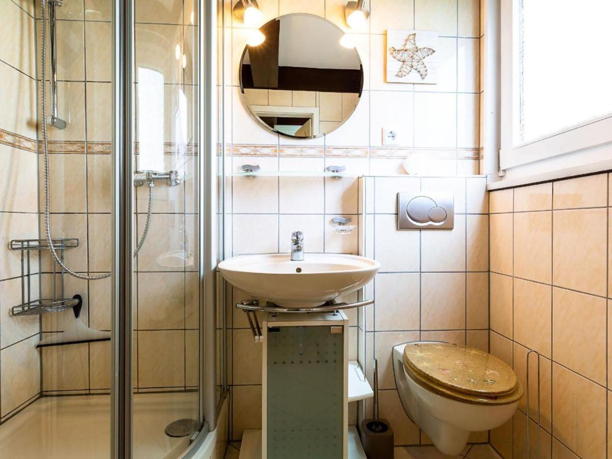 Ferienhaus Ferienwohnpark Immenstaad-1 *
