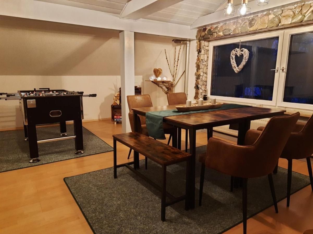 Ferienwohnung * Alexander * *
