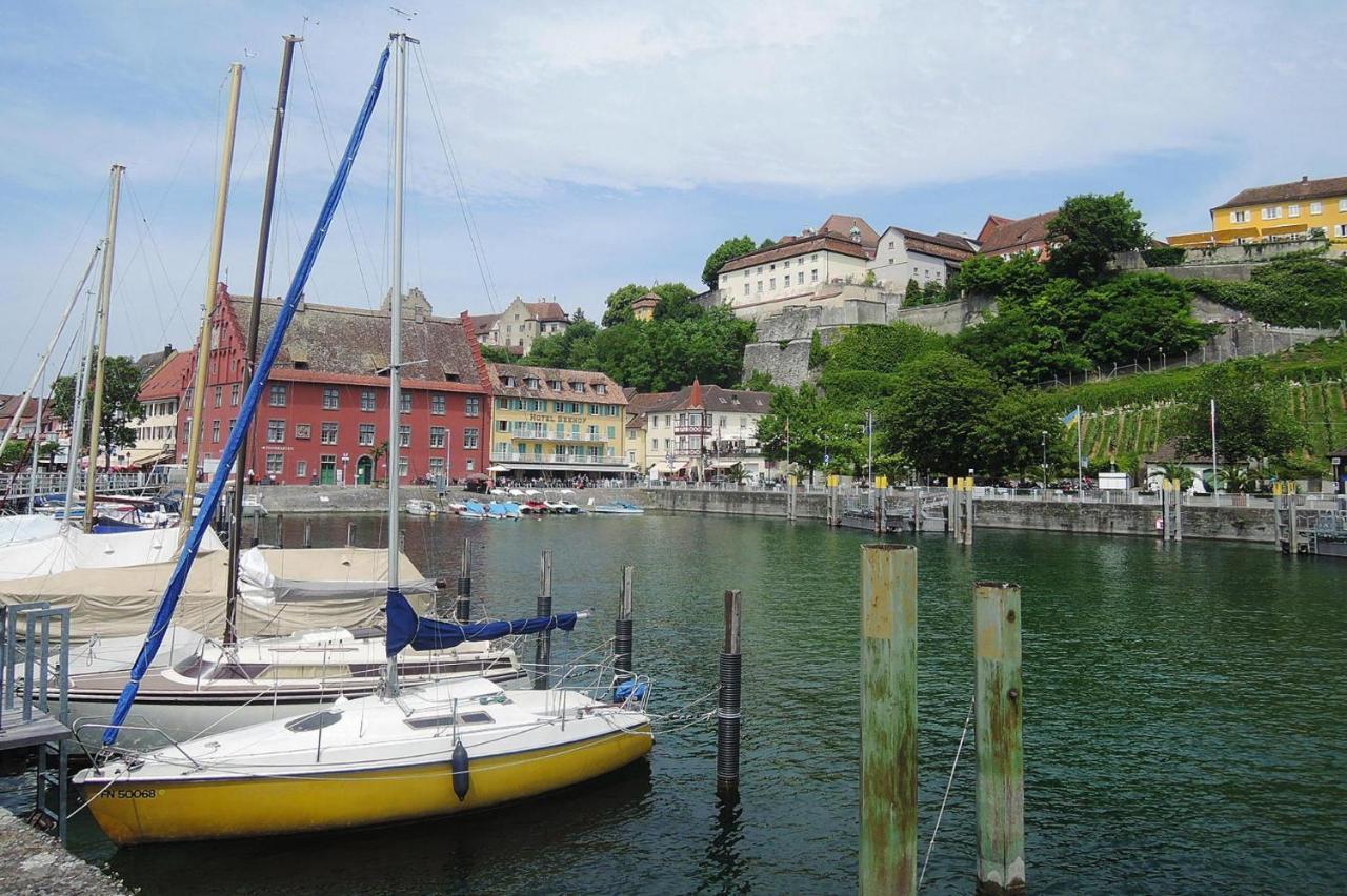 In Right On The Water * Meersburg