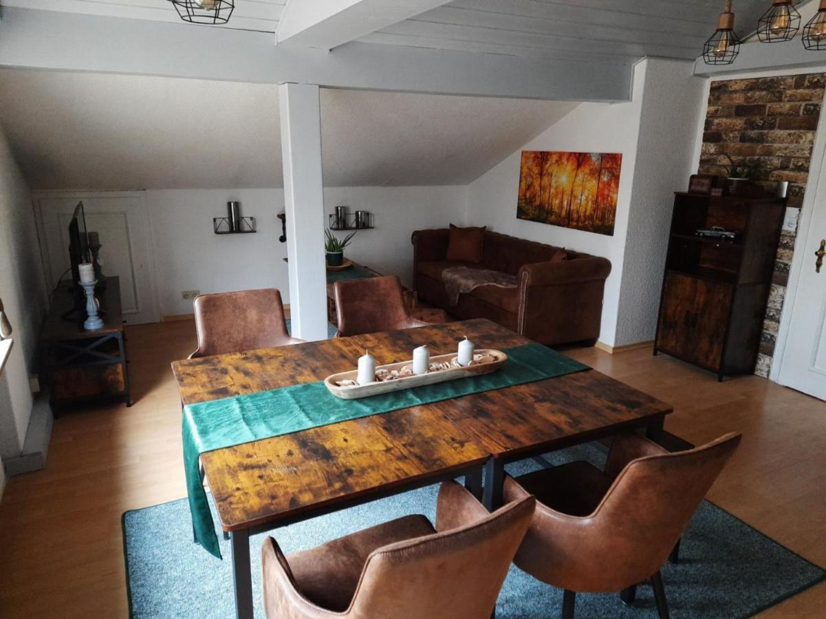 Apartment Ferienwohnung * Alexander * *