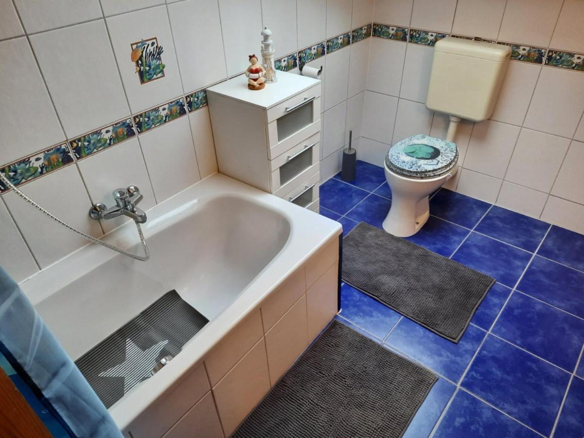 Ferienwohnung * Alexander * Apartment *