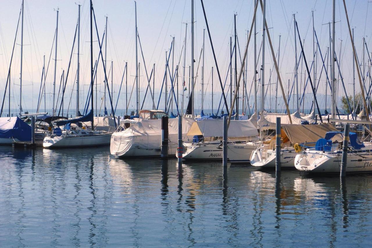 Apartment In Right On The Water *