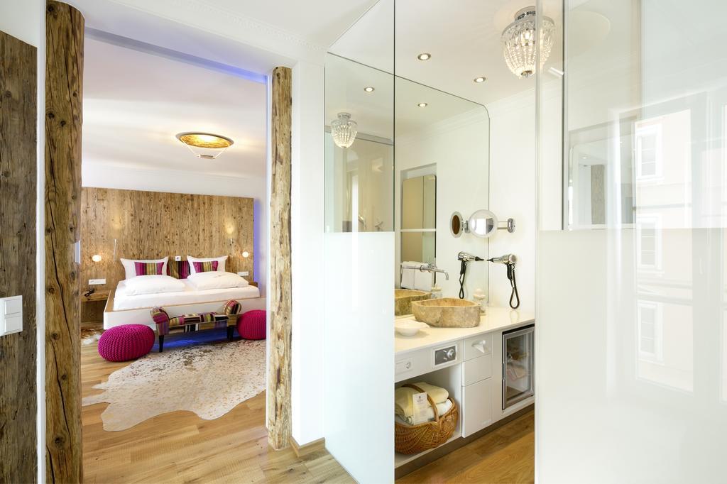 Yachthotel Helvetia Spa- Und Wellnessdomizil 4*
