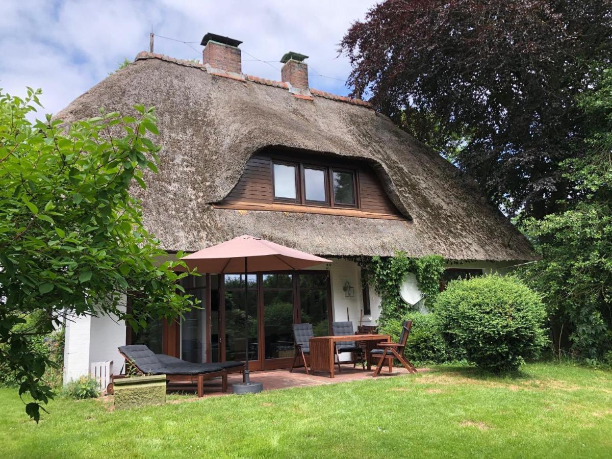Holiday home Reetdachlandhaus Wiemershoern *
