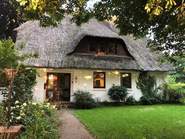 Holiday home Reetdachlandhaus Wiemershoern *