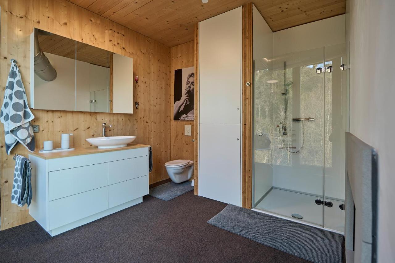 Design-apartment Im Architekten-haus Aus Holz Apartment *