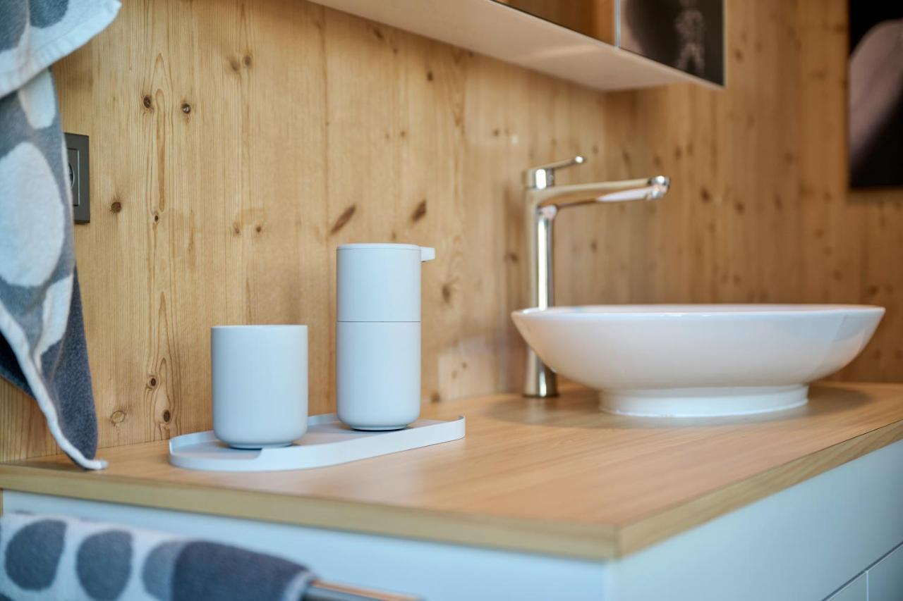Apartment Design-apartment Im Architekten-haus Aus Holz Bregenz