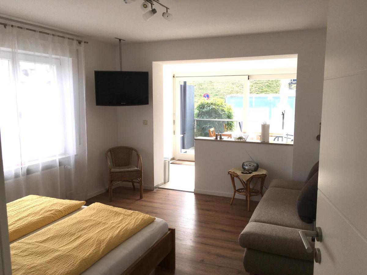 Guest house Gaestehaus Sommertal, Eigener Parkplatz, 800m Zum Bodensee, 300m Zur Altstadt *