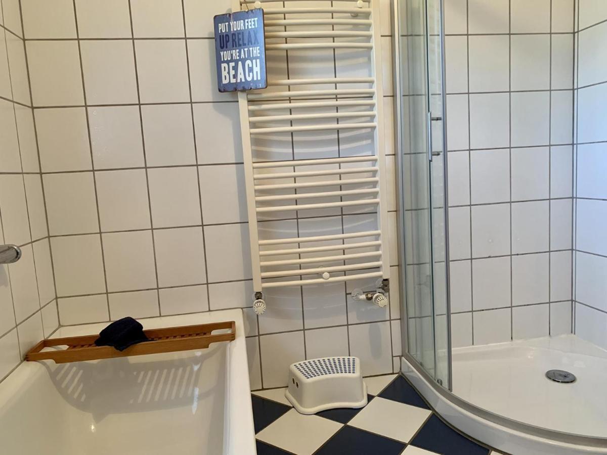 Devriesenkoje Mit Zwei * Südbrookmerland