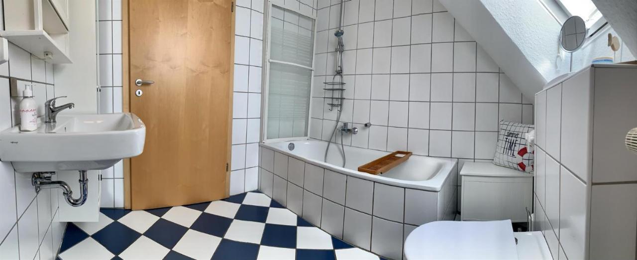 Apartment Devriesenkoje Mit Zwei *