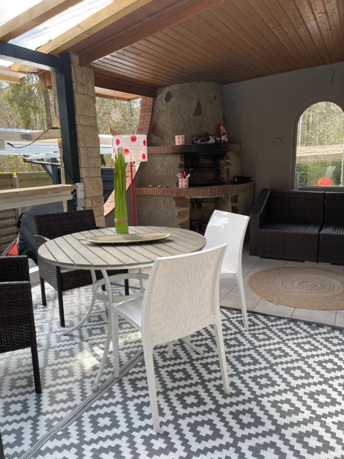 Bungalow 300 Meter Vom Gruenewald Lauch