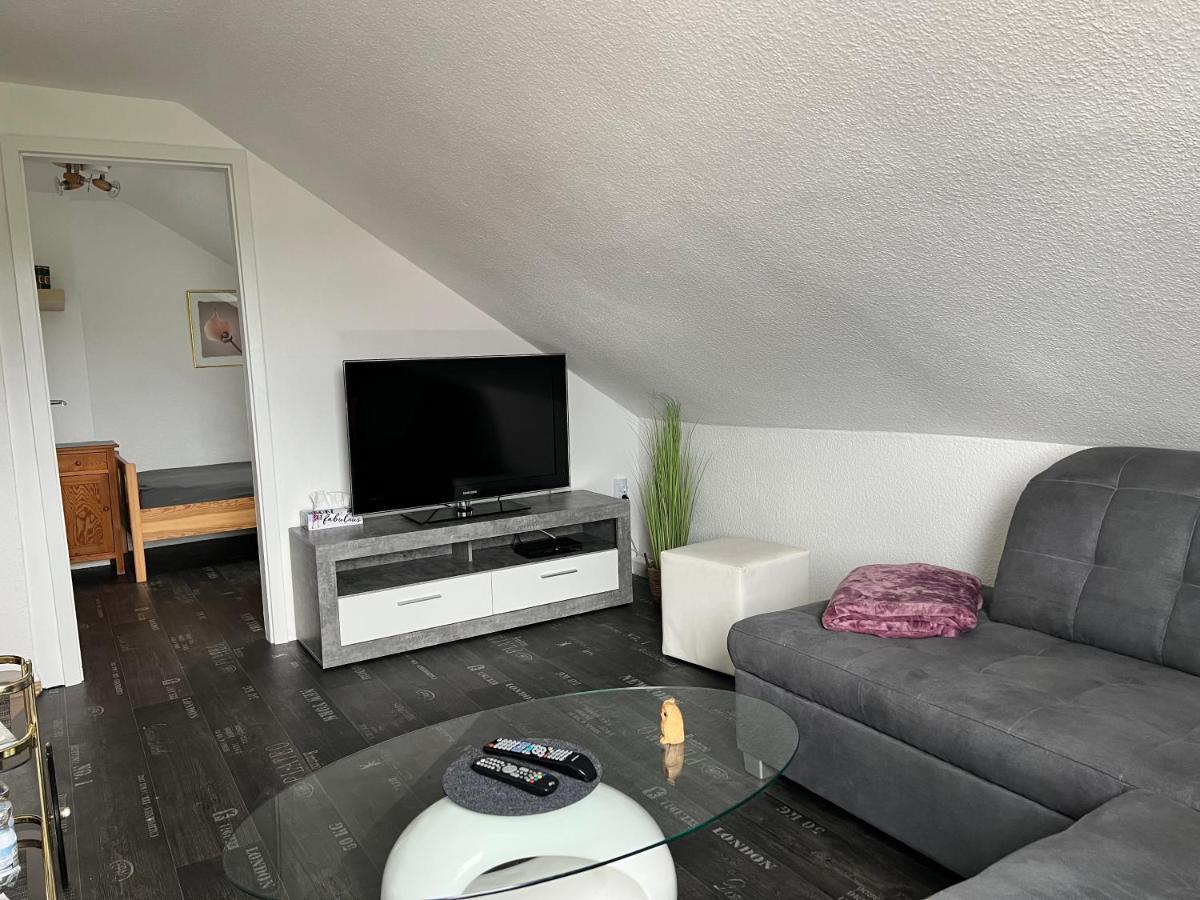 Apartment Herzlich Willkommen In Der Dachstube