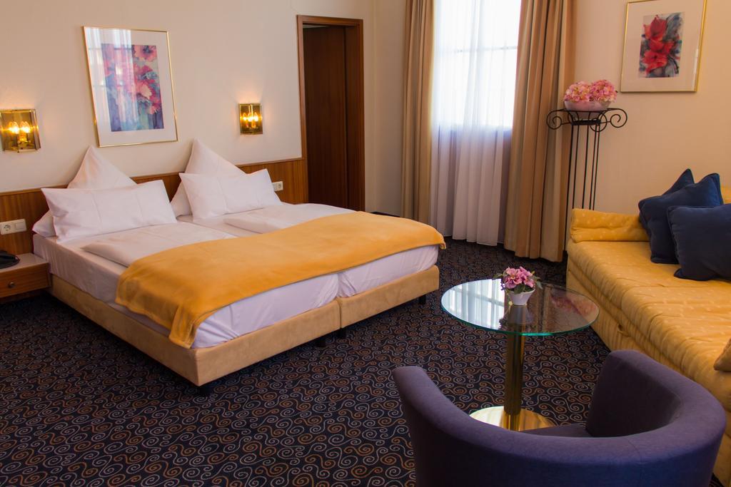 Hotel Stadthotel 3*