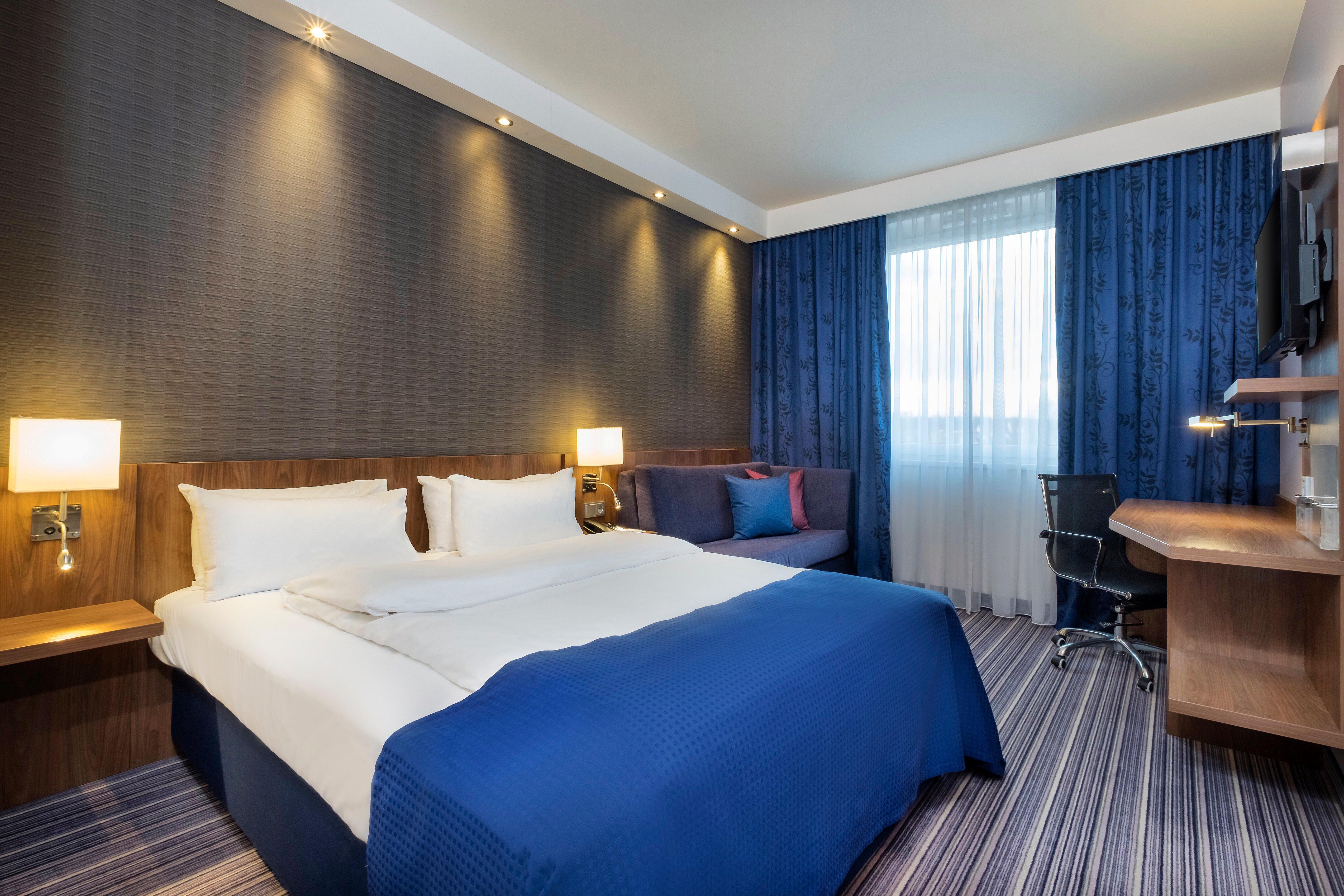Express Friedrichshafen, An Ihg 3*