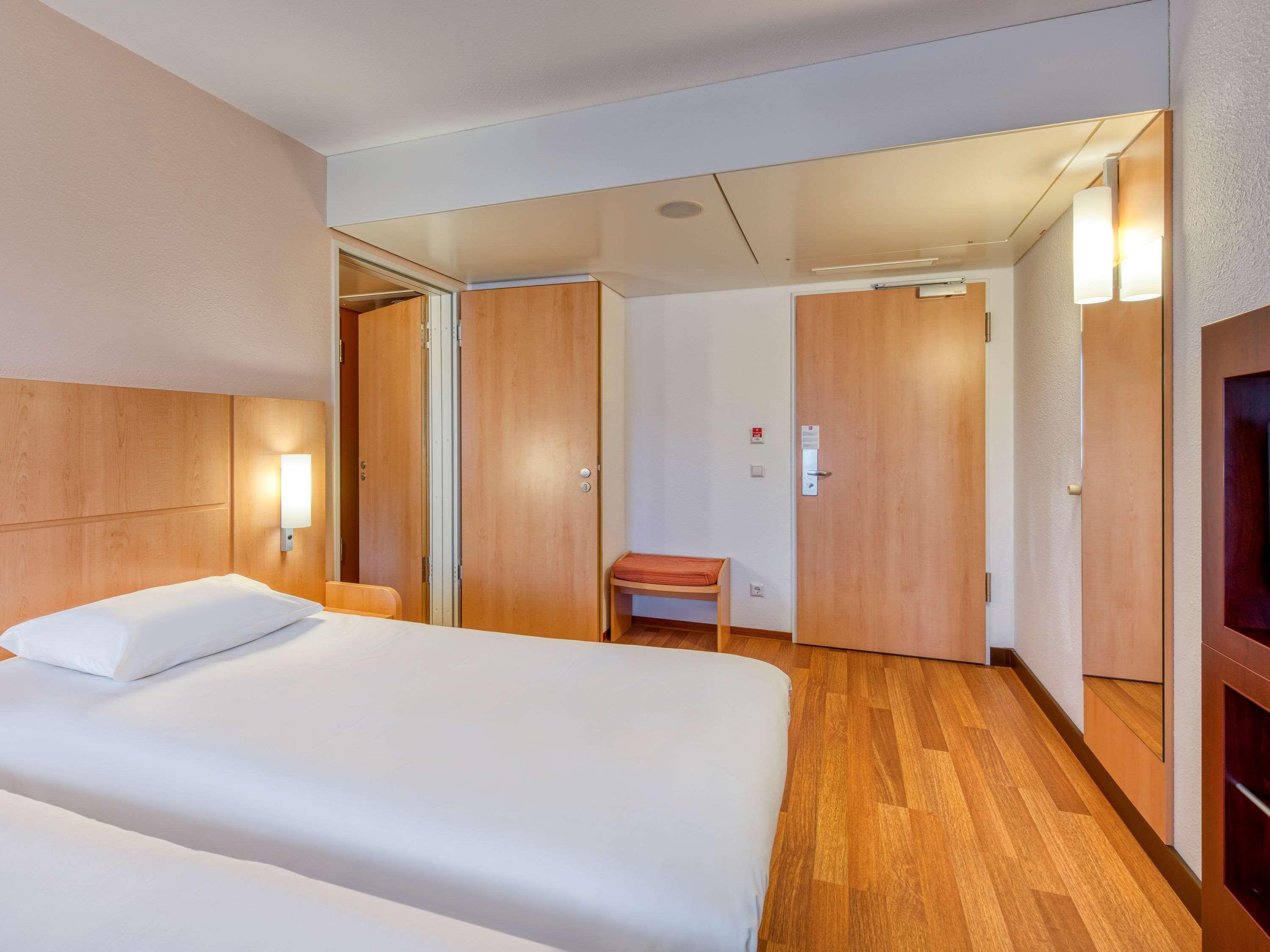Hotel Ibis 3*