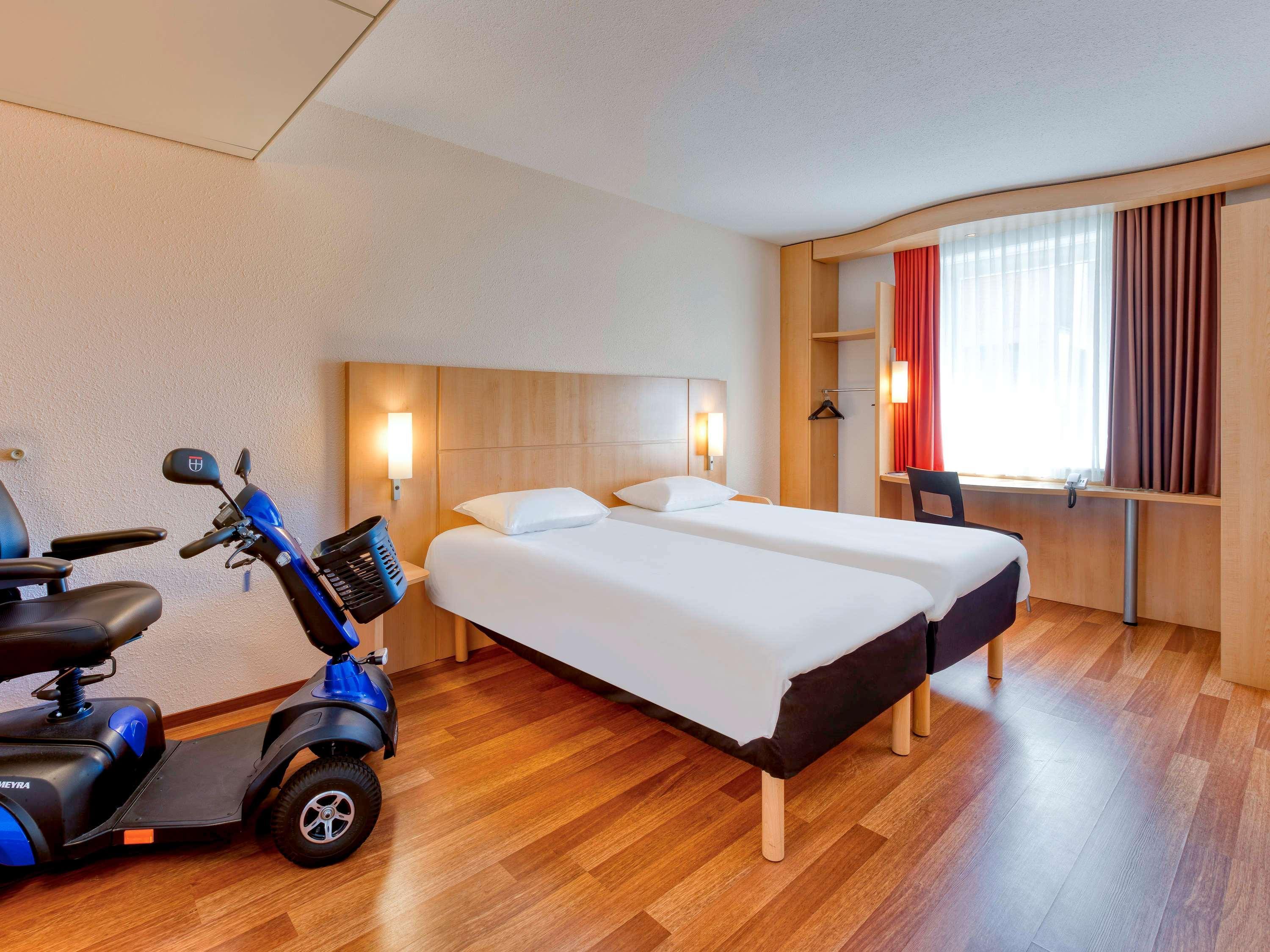 Hotel Ibis 3*