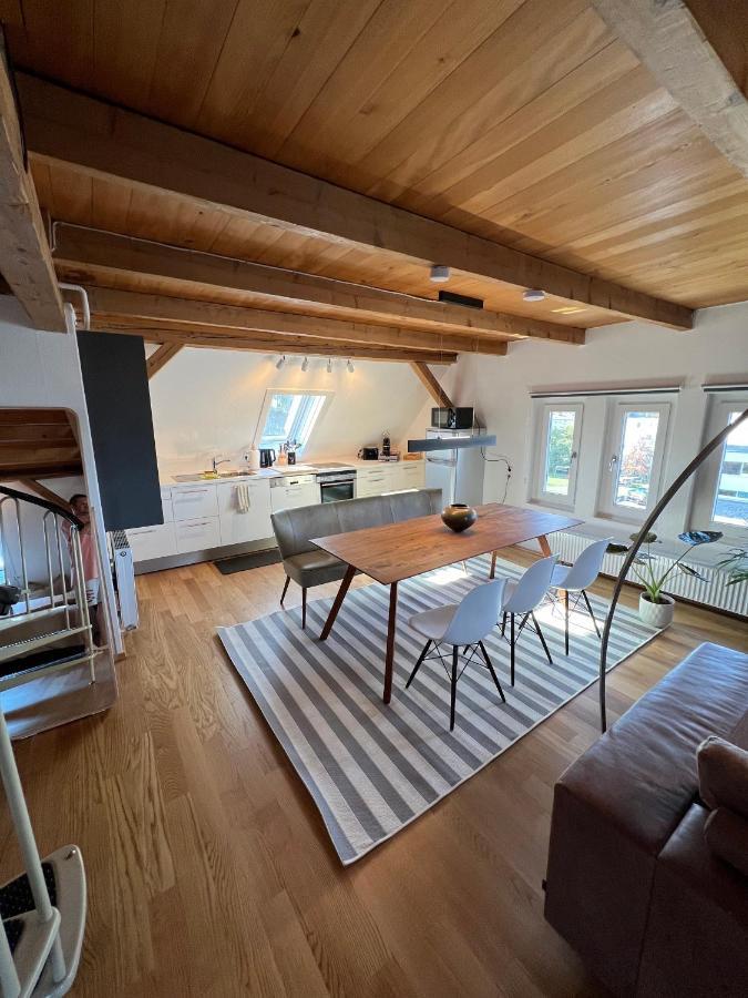 Wohlfuehl Loft - Seenaehe, Boxspringbett, Kueche Apartment *