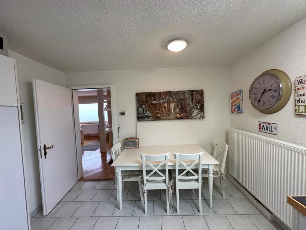 Lakeside - Easy Self Check-in Apartment *
