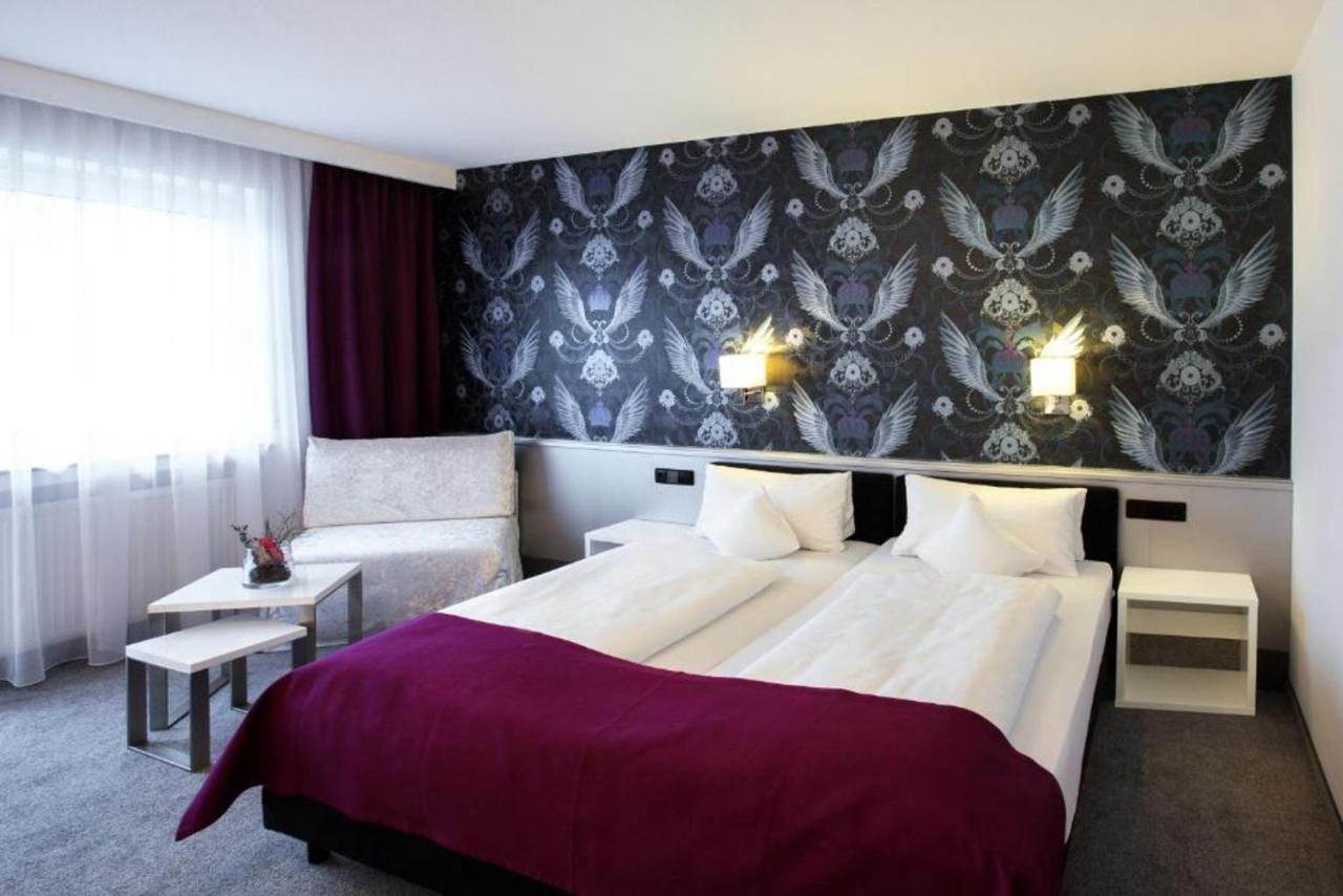 Hellers Twenty Four Ii -24h-check-in- 3* Friedrichshafen