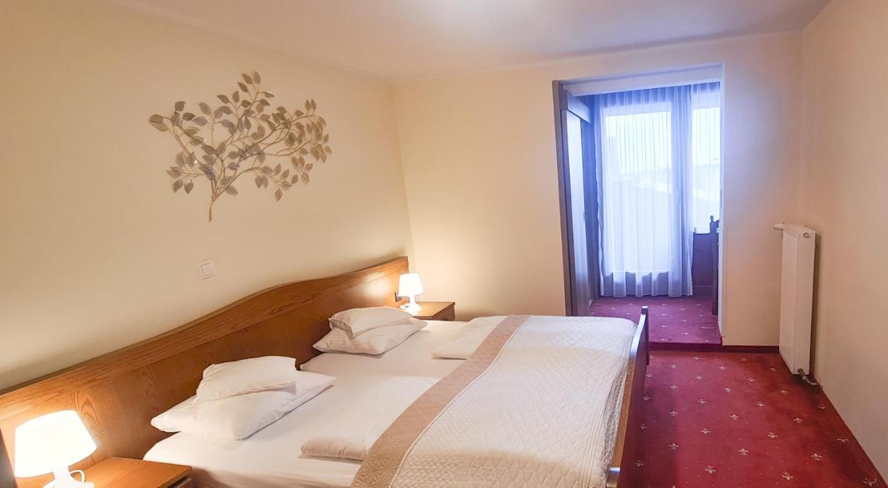 Pension Seeblick Guest house