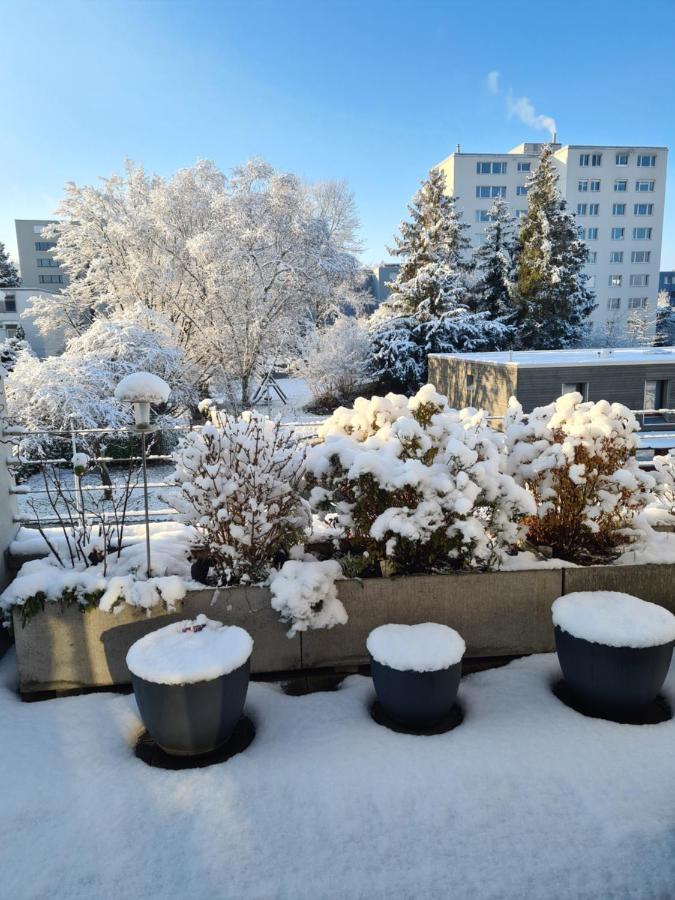 Cosi - Komfortables Privatzimmer Mit Grosser Terrasse Und Parkplatz *