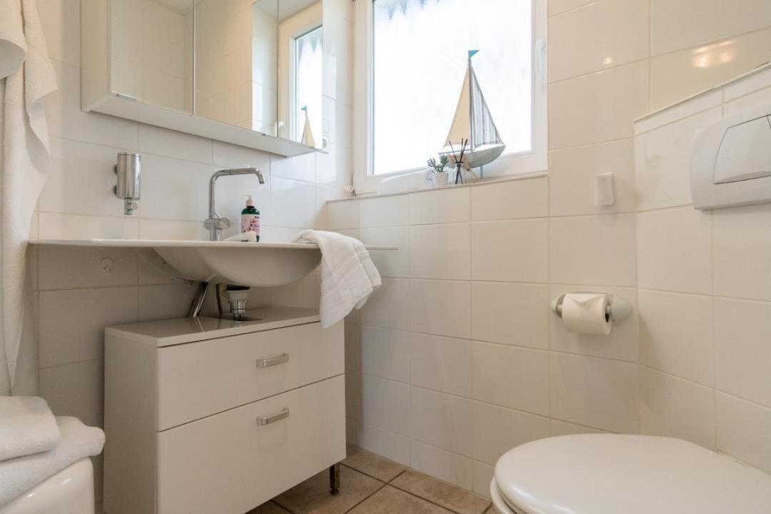 Am-hohen-ufer-bungalow-ocean-breeze-56 Holiday home
