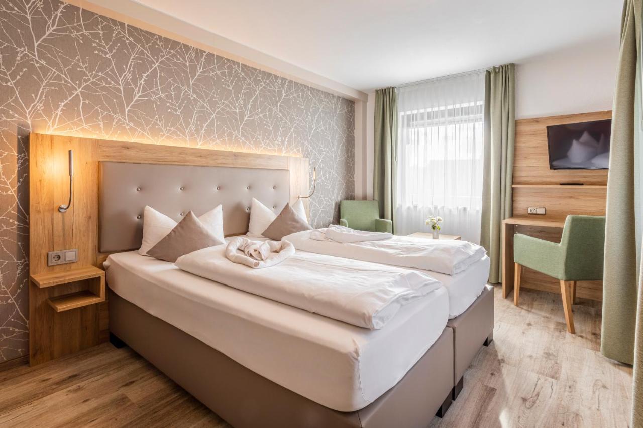 Schoenenberger Hof Hotel *