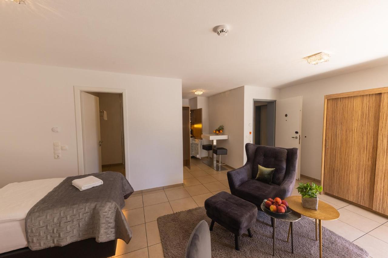Boardinghouse - Adults Only -