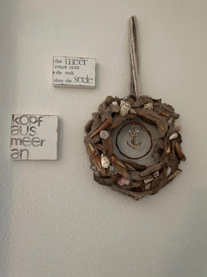 Vor Der Haustur *