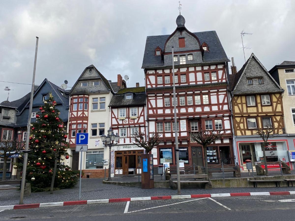 Am Markt *