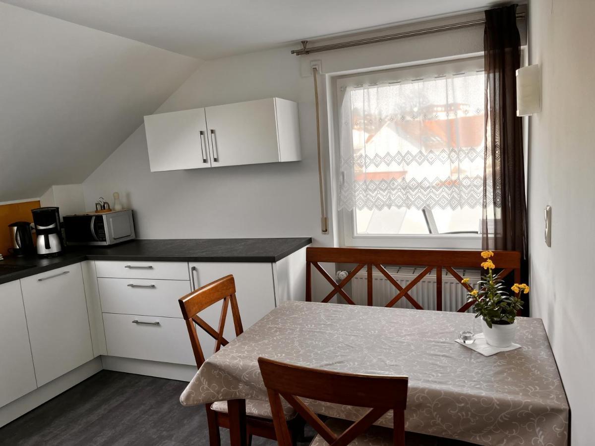 Gaestehaus Sommertal, Eigener Parkplatz, 800m Zum Bodensee, 300m Zur Altstadt Guest house *