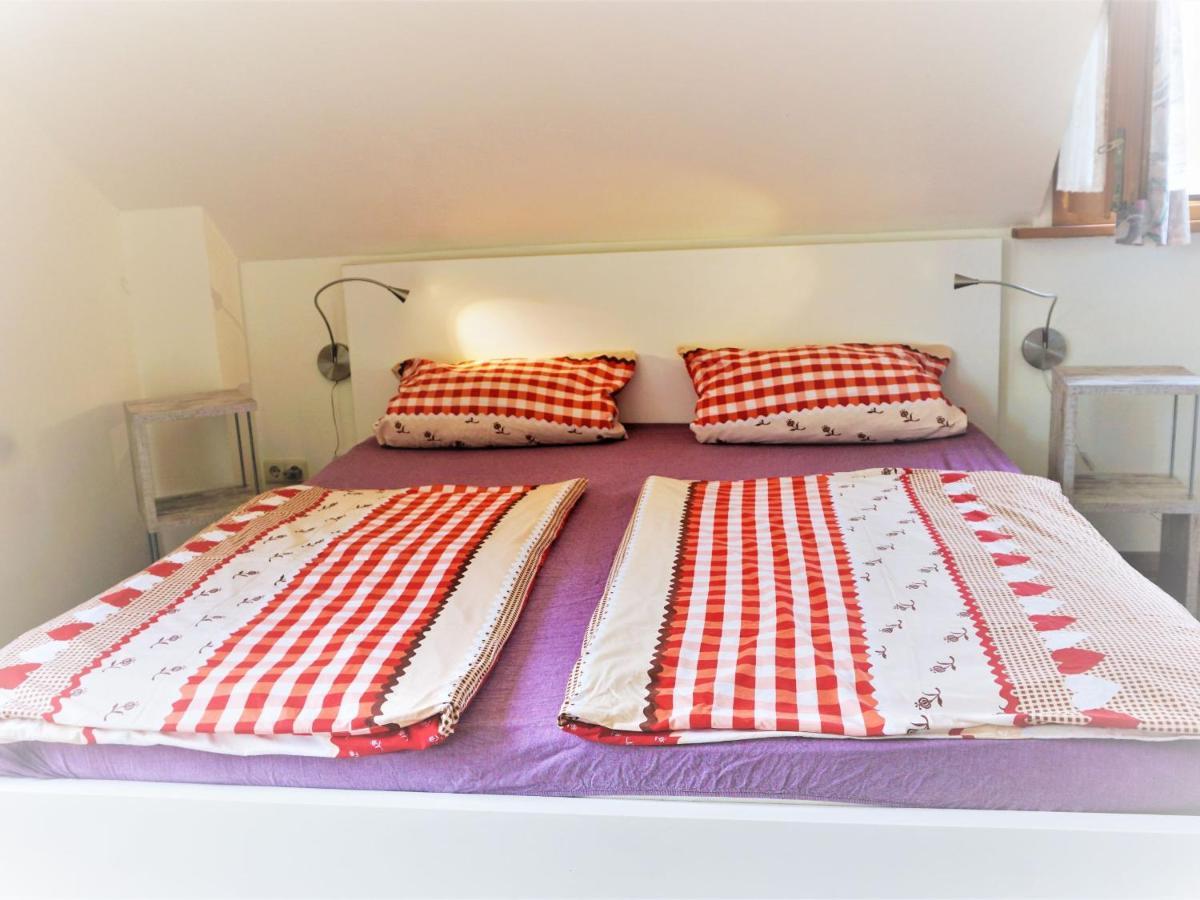 Pension Ins Fischernetz - Mäntele * Meersburg