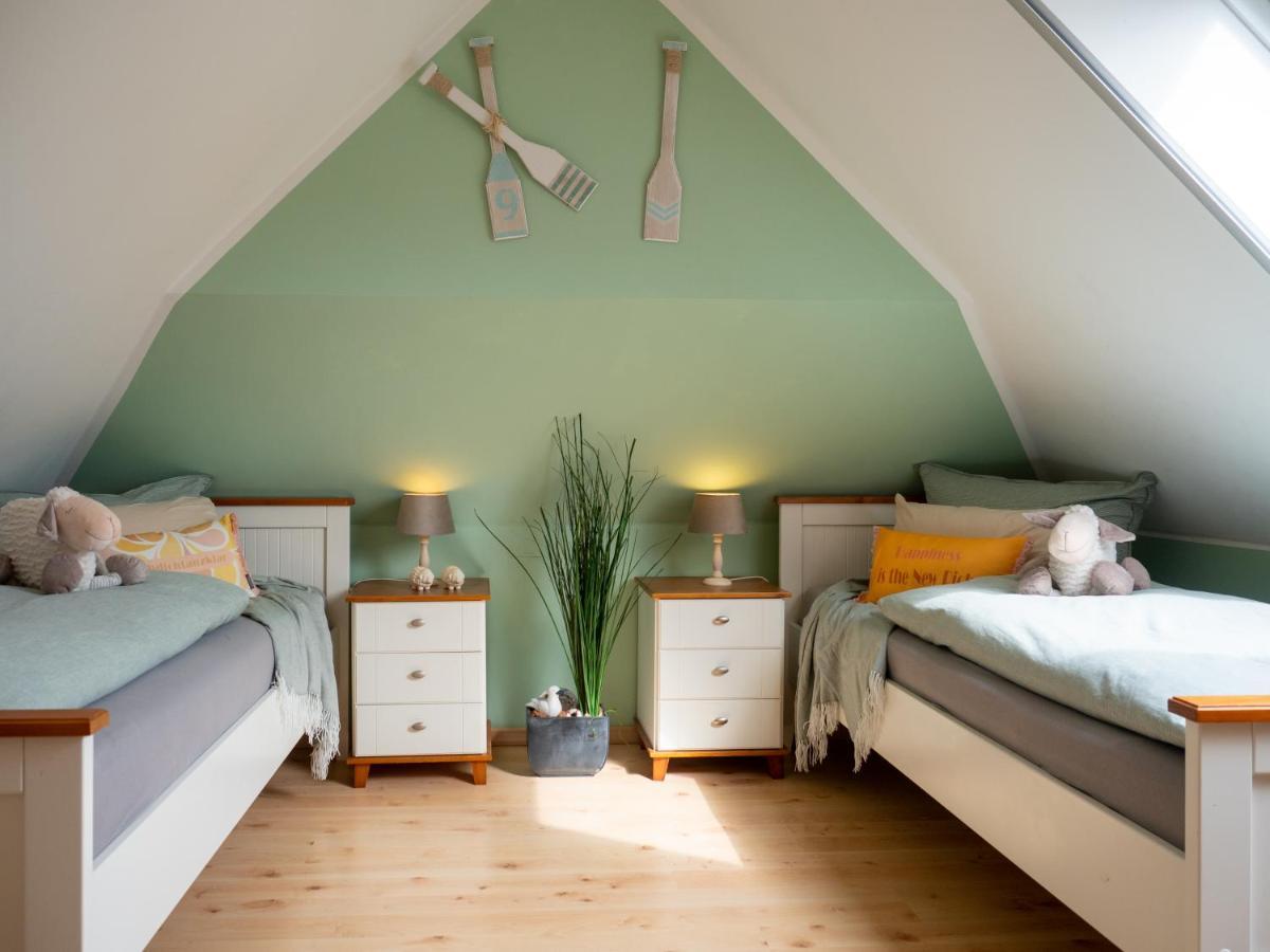 Ostseezwilling Haus 1 Ferienhaus *