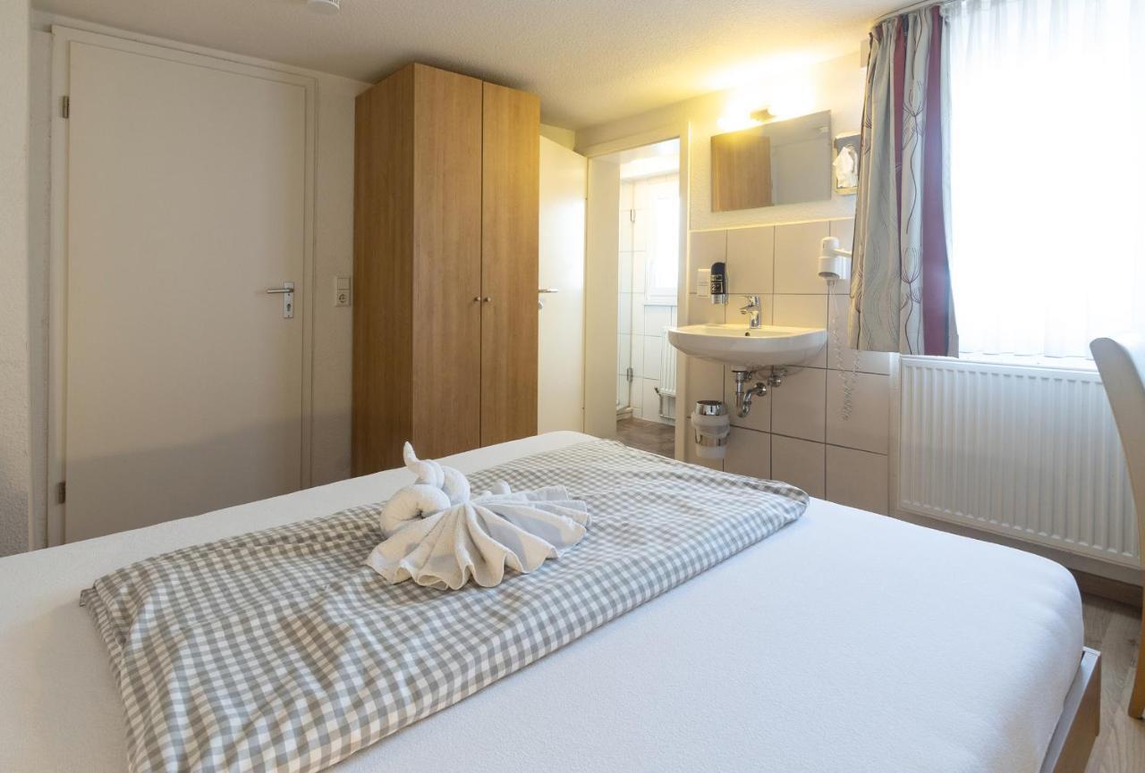 Traube, Ludwigshafen, Bodensee, Seenah Gelegen Bed & Breakfast Bodman-Ludwigshafen