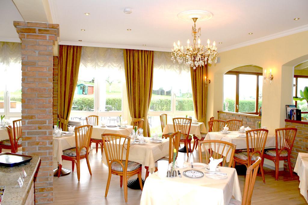 Schoenblick Inn Meersburg