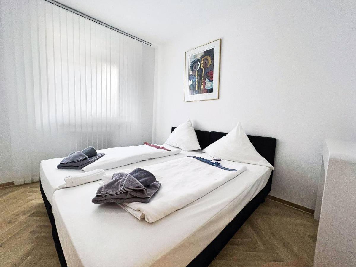 Hellers Twenty Four Ii -24h-check-in- 3* Friedrichshafen