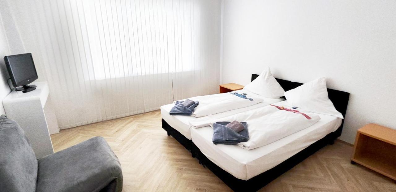 Hotel Hellers Twenty Four Ii -24h-check-in- 3*