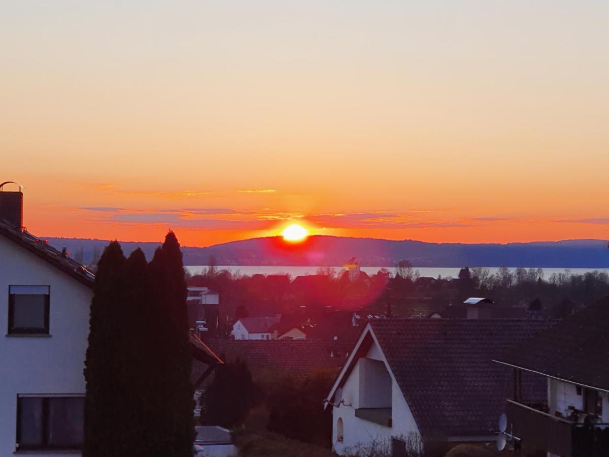 Mit Teil Sicht Und Schwimmbad Apartment