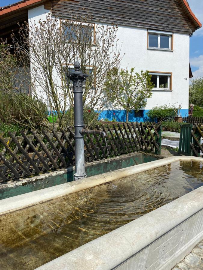 Am Brunnen